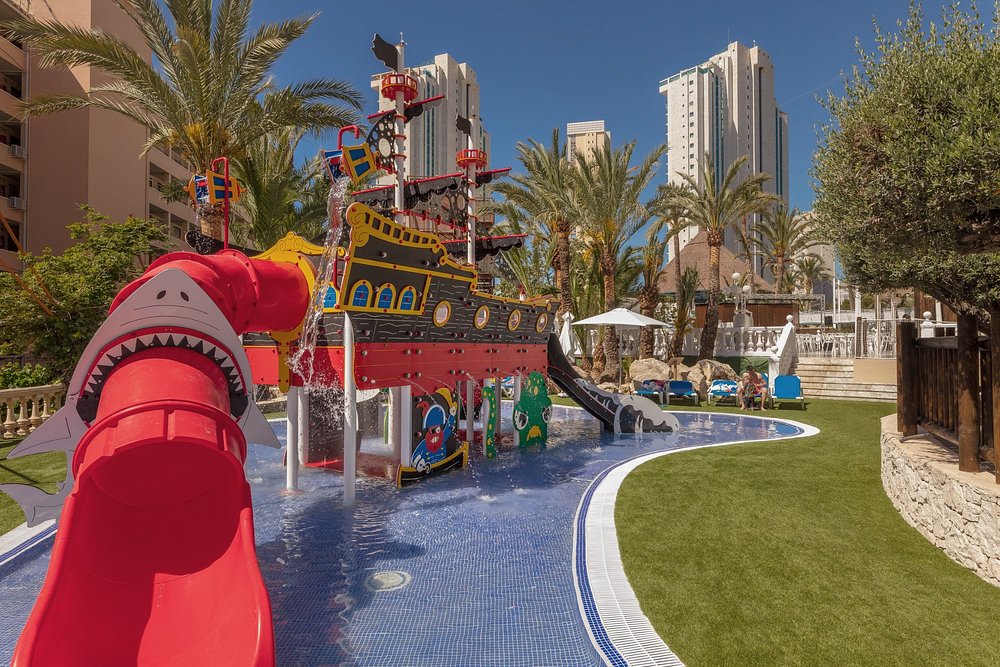 Pirate ship water play area with slides at Magic Tropical Splash