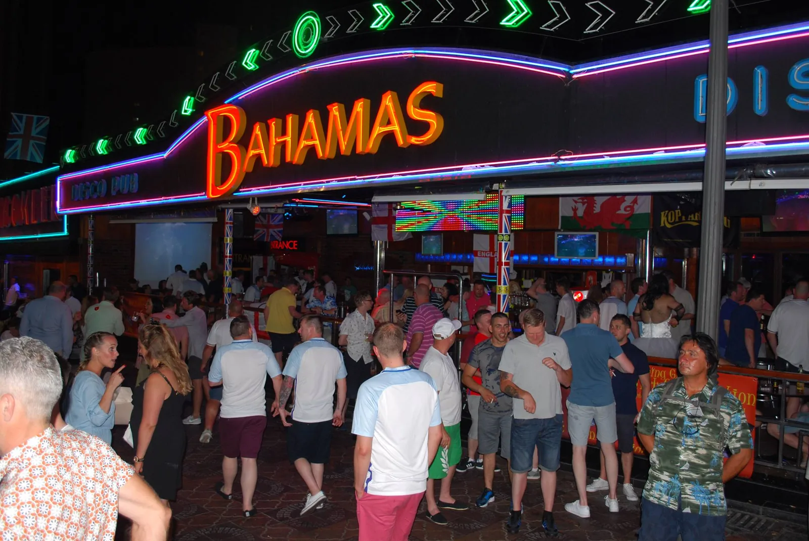 Disco Pub Bahamas — Benidorm nightclub
