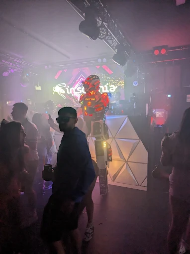 LED robot performer on the Insomnia Benidorm stage